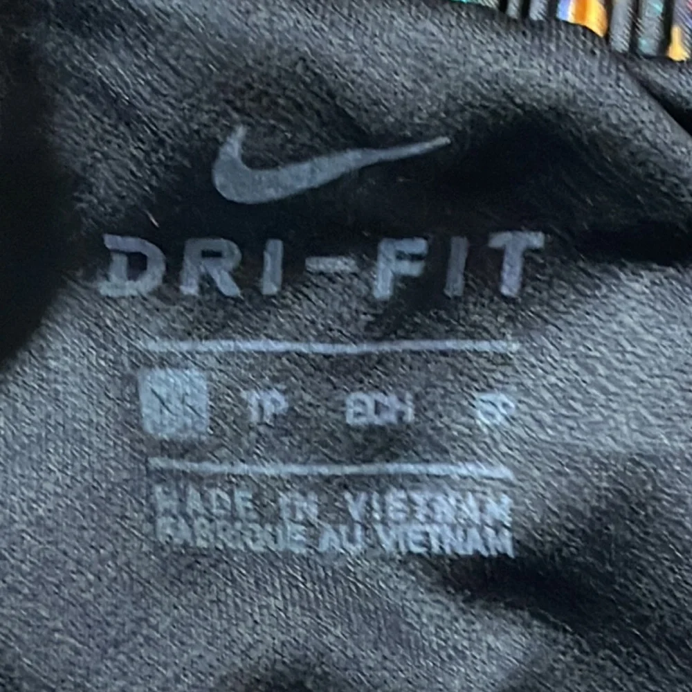 NWOT Nike Dry Tempo Icon Clash Running Shorts Black/Multicolor